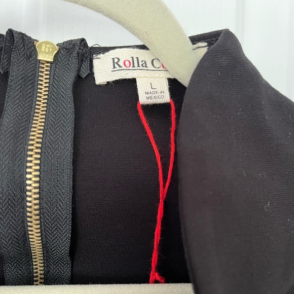 Sleeveless Black Dress - Picture 2 of 4